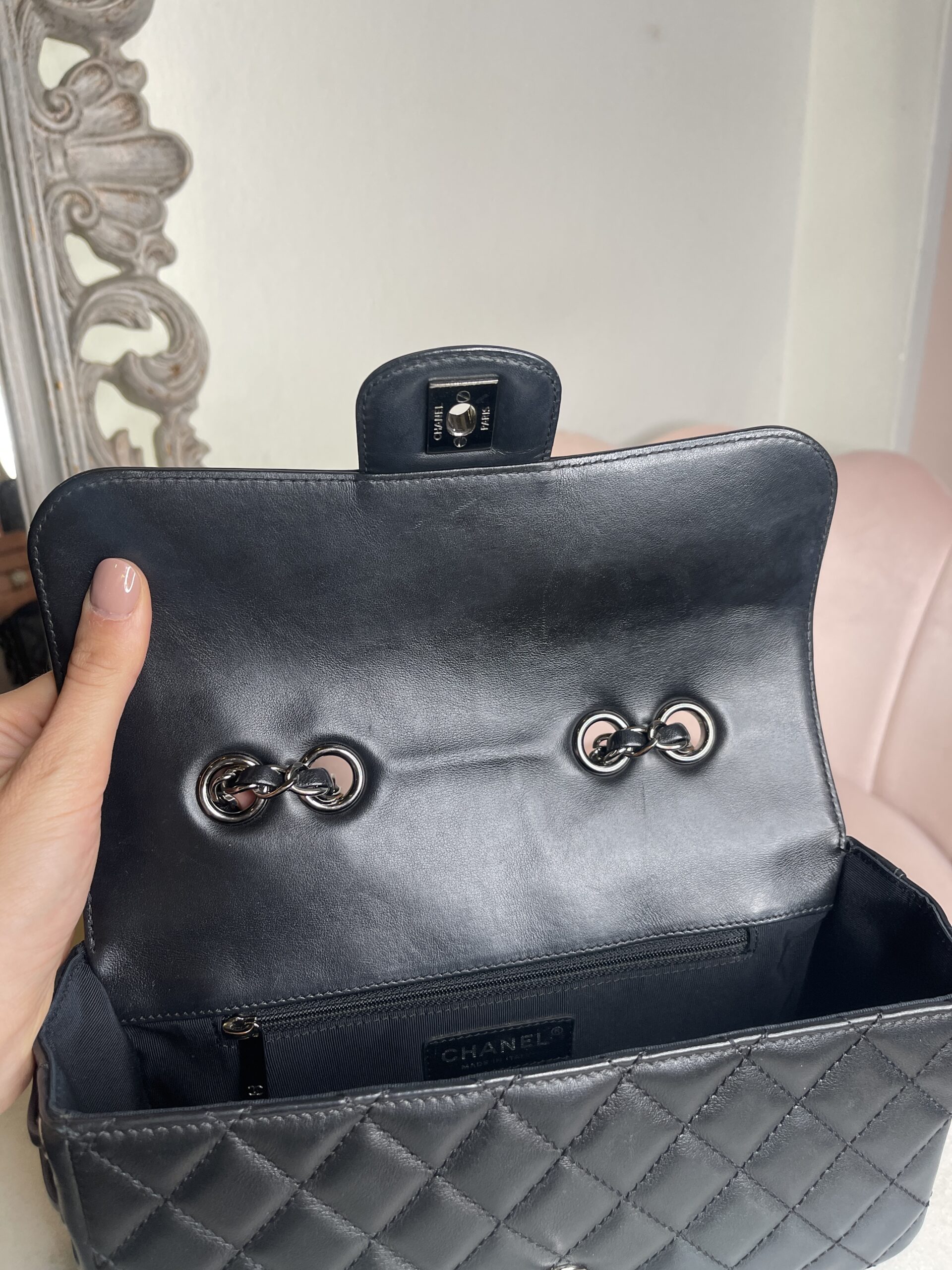 Chanel Coco Rider Flap Bag - immagine 6