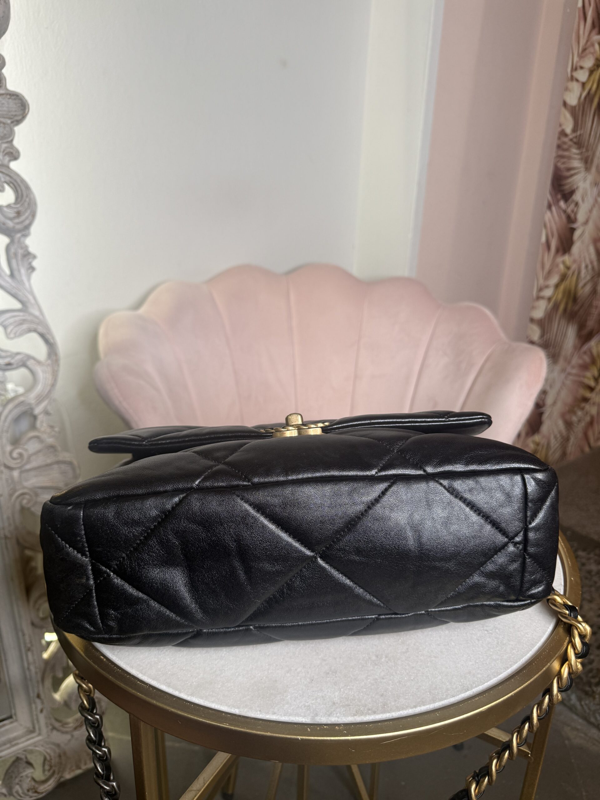 Chanel 19 - immagine 5