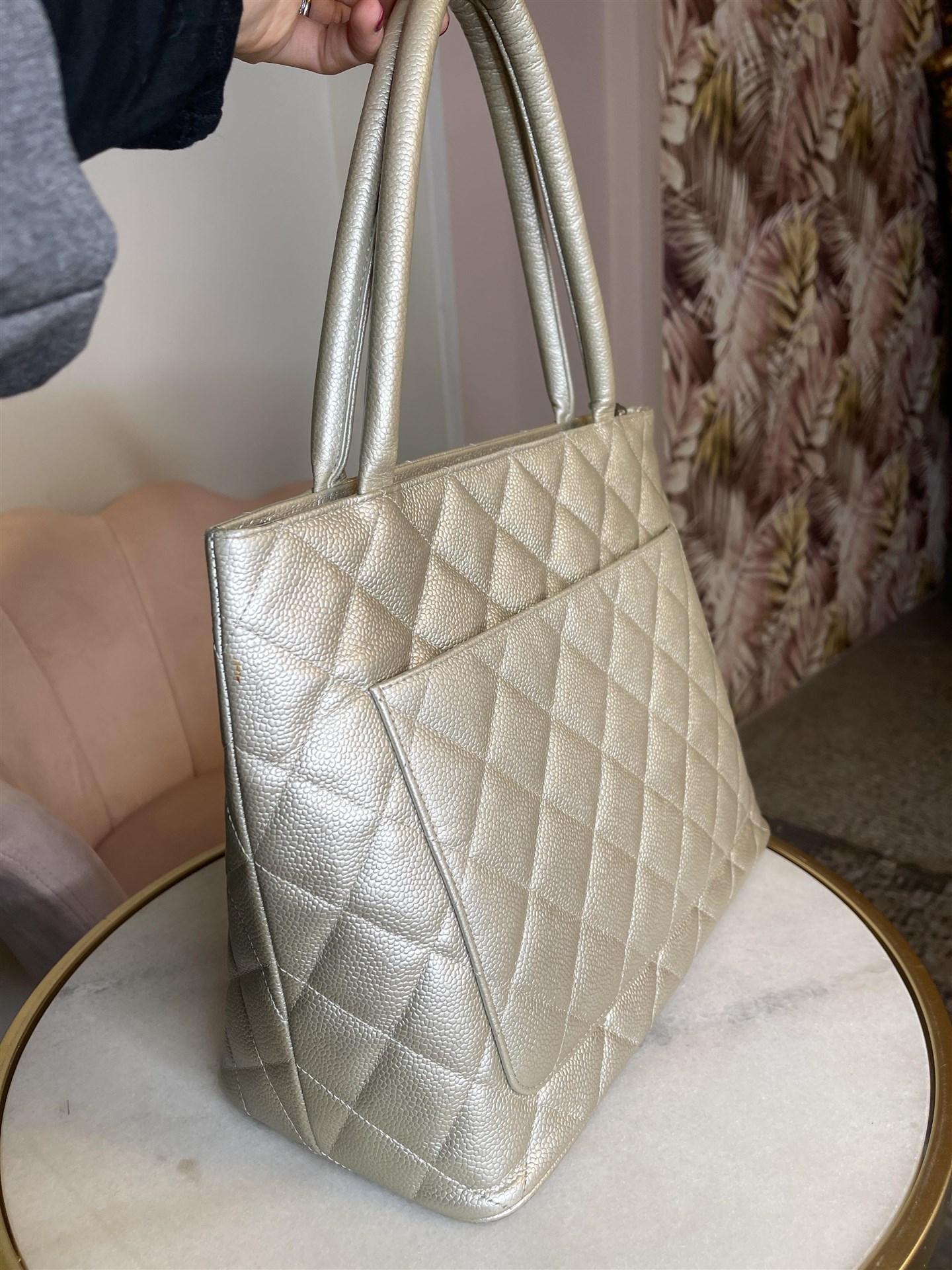 Chanel Shopper Médaillon - immagine 5