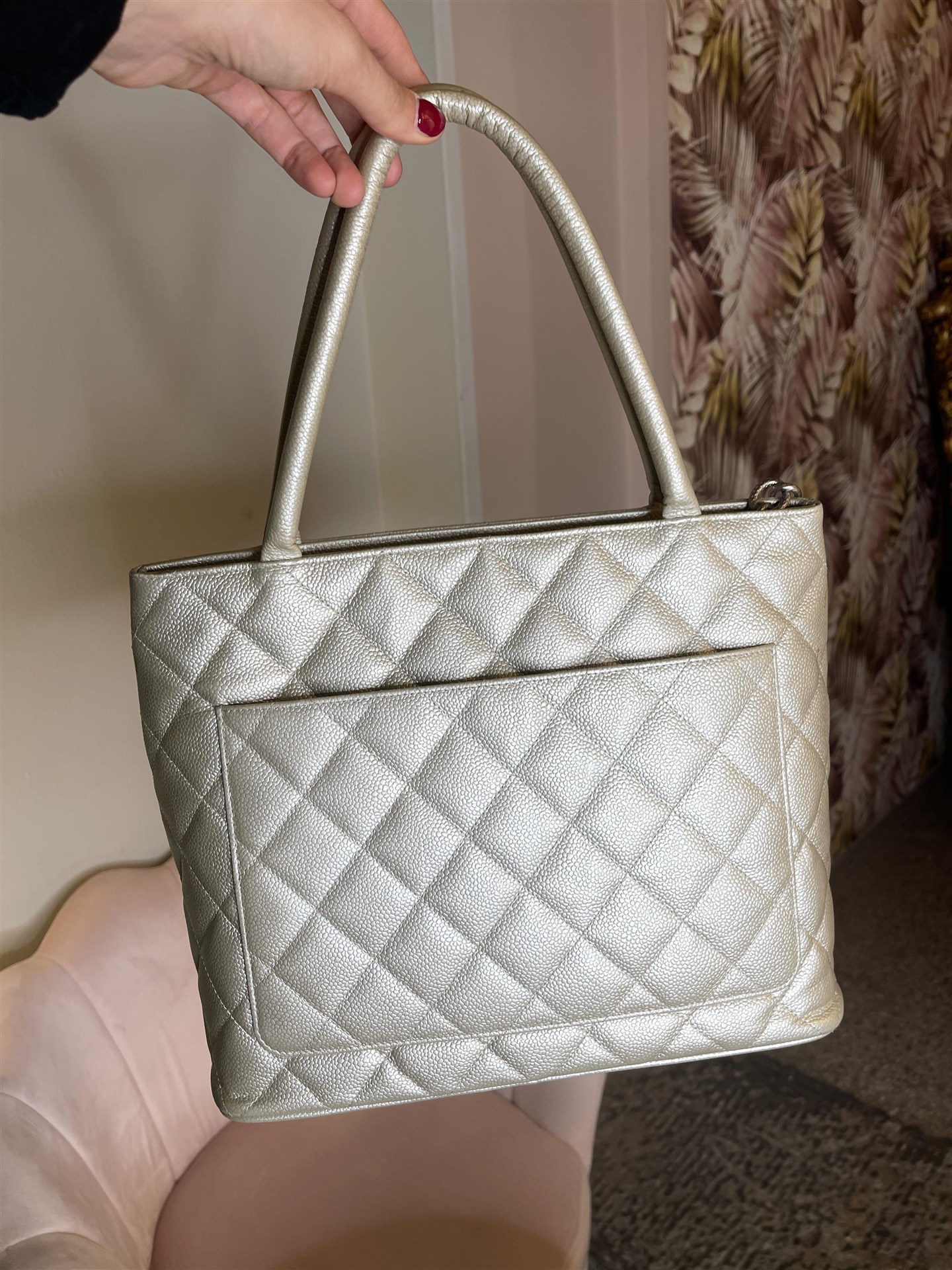 Chanel Shopper Médaillon - immagine 7