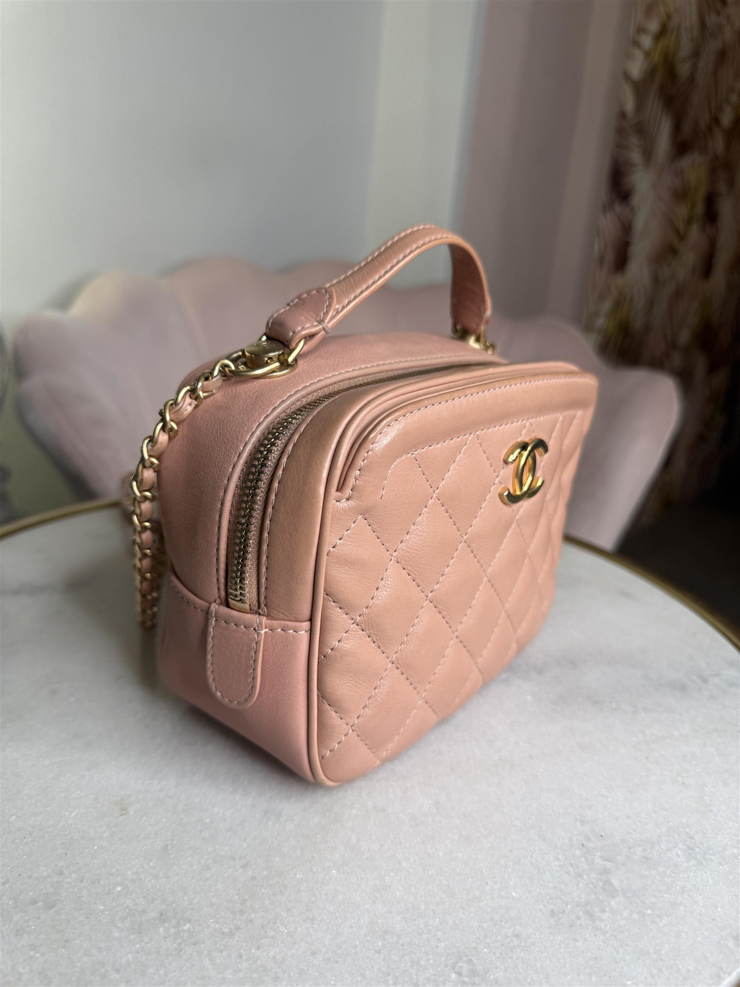Chanel Vanity Bag - immagine 3