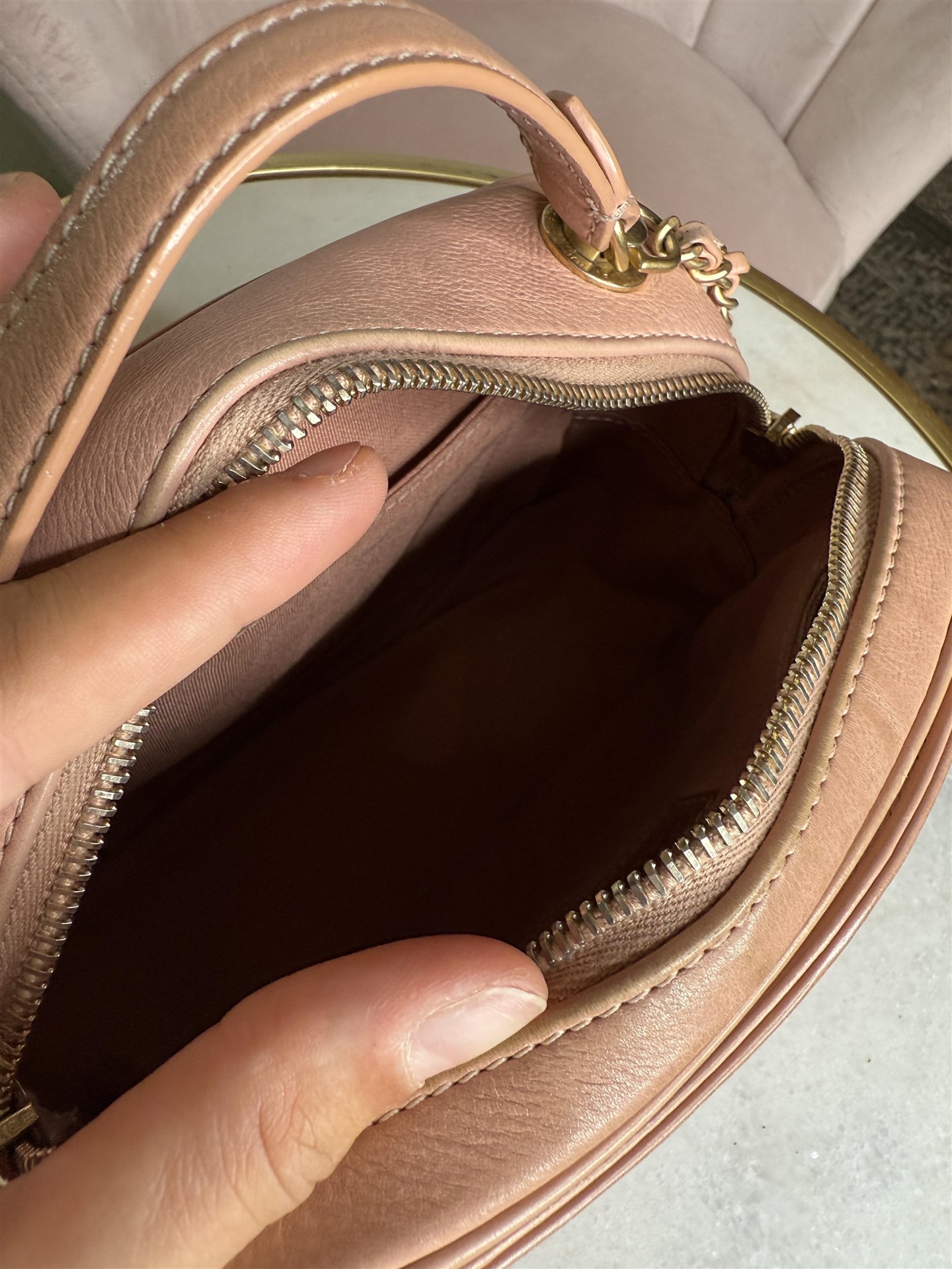 Chanel Vanity Bag - immagine 7