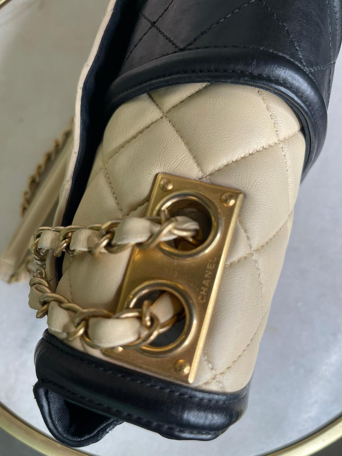 Chanel Medium Elegant CC Flap Bag - immagine 2